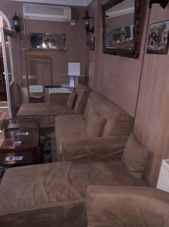 3 Room Flat In Тбілісі Екстер'єр фото