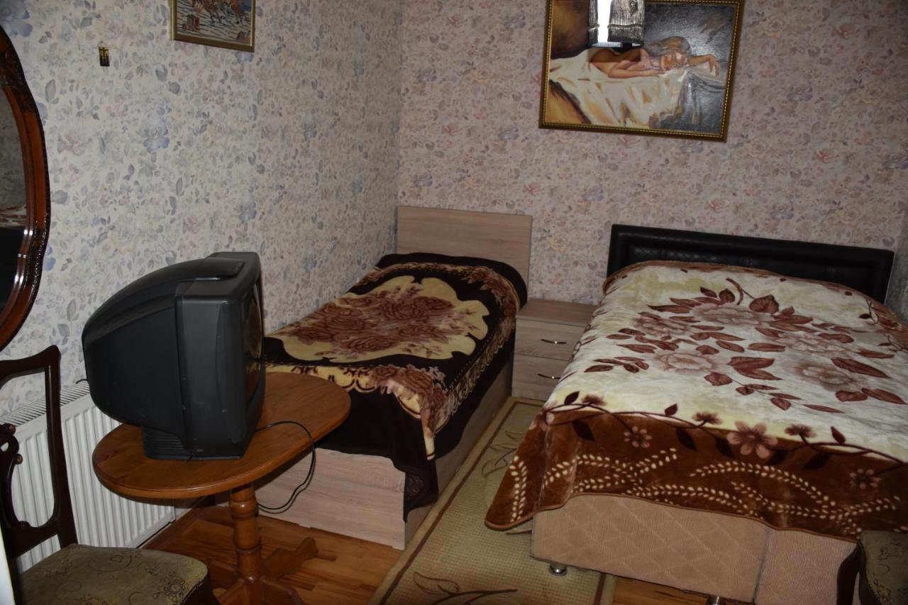 3 Room Flat In Тбілісі Екстер'єр фото