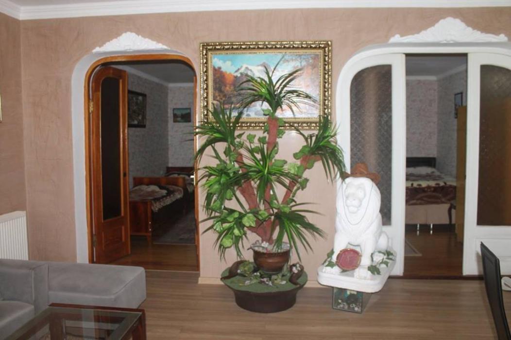 3 Room Flat In Тбілісі Екстер'єр фото